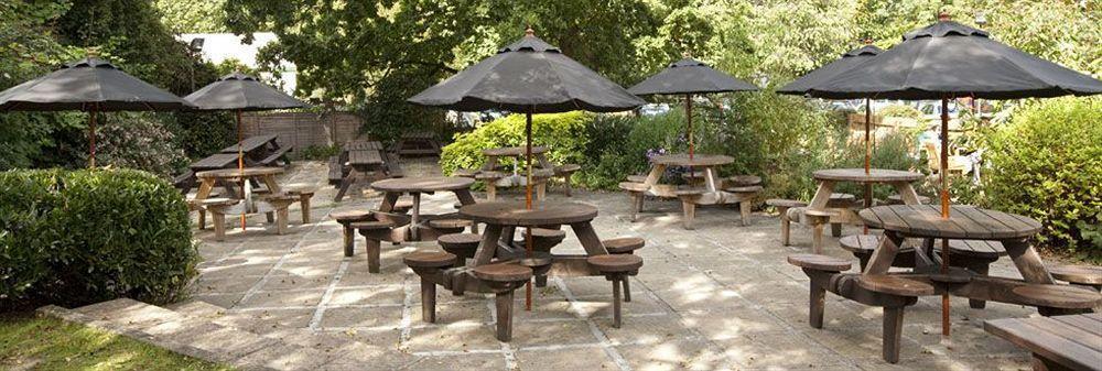 ווברן The Bell Hotel & Inn By Greene King Inns מראה חיצוני תמונה